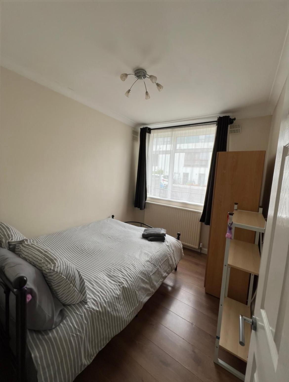 Apartamento 20Mins To Bakerst, Harry Potter & Wembley Stadium! Northwood  Exterior foto
